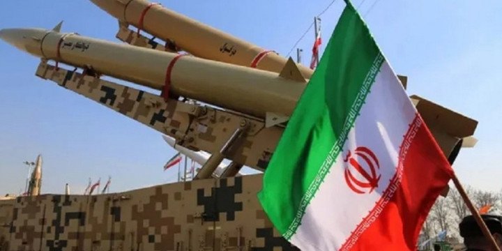 Estados Unidos e Irán en una frágil tregua
