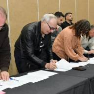 Provincia y gremios estatales firmaron acuerdo salarial