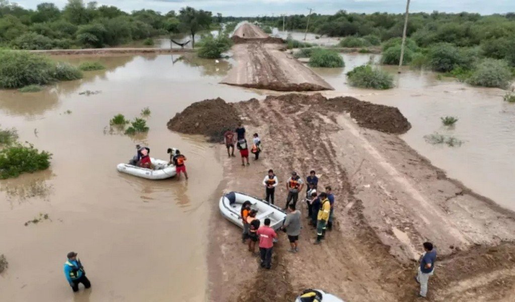Crece el río en el norte de Salta y aumenta la preocupación en Santa Victoria Este