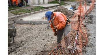 La Municipalidad trabaja en la recuperación de calles en el barrio Divino Niño
