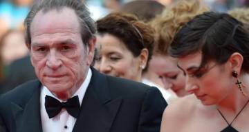 Desgarrador pedido de Tommy Lee Jones tras revelar la posible causa de la muerte de su hija