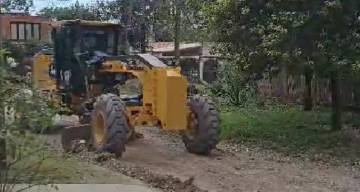 San Lorenzo: Avanzan las tareas de mantenimiento vial y mejoras en la iluminación pública