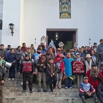 Milagro 2026: peregrinos de Santa Victoria Oeste iniciaron una travesía de más de 500 kilómetros hacia la Catedral